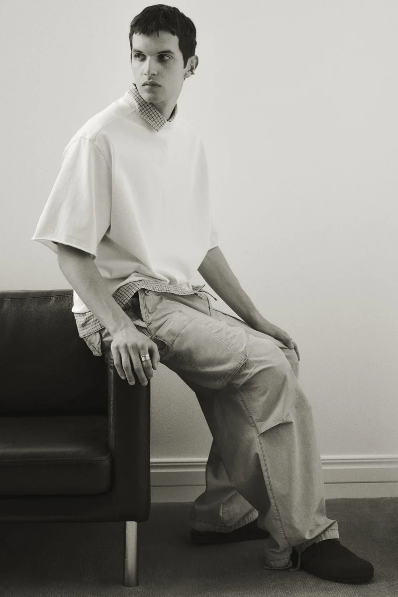 اتش اند ام بنطلون من نسيج باراشوت بقصّة فضفاضة